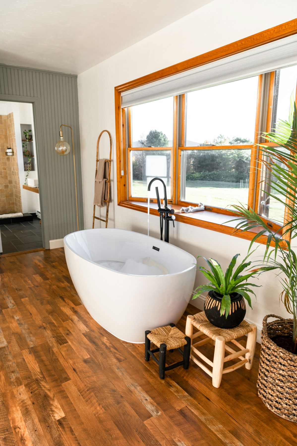 Bathroom renovation Beaconsfield - area narre warren