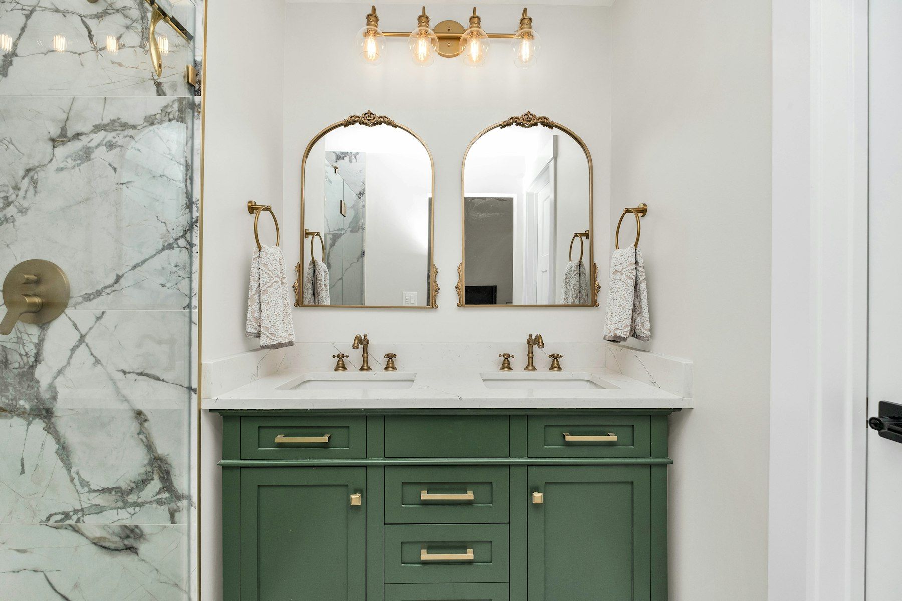 Bathroom renovation Beaconsfield - vanity replacement